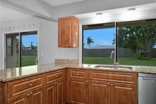 1862 SE Rainier Rd, Port Saint Lucie, FL 34952 - Photo 12