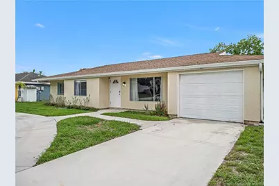 1862 SE Rainier Road, Port Saint Lucie, FL 34952 - Photo 2