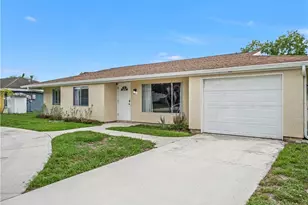1862 SE Rainier Rd, Port Saint Lucie, FL 34952 - Photo 2