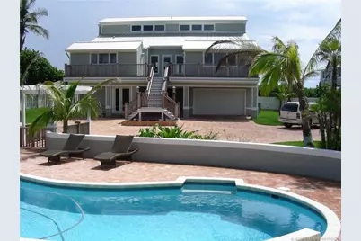 1871 NE Ocean Boulevard #MAIN HOUSE, Stuart, FL 34996 - Photo 4