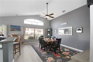 1015 SE Westminster Pl, Stuart, FL 34997 - Photo 12