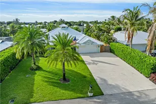 4689 SE Glen Ridge Trail, Stuart, FL 34997 - Photo 4