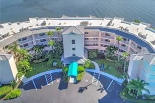 5750 NE Island Cove Way, Stuart, FL 34996 - Photo 2