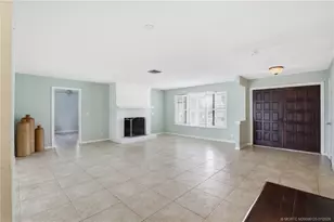 3131 SE Fairway W, Stuart, FL 34997 - Photo 6