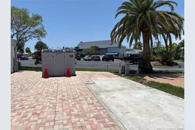 282 Nettles Boulevard, Jensen Beach, FL 34957 - Photo 2