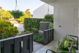 3901 SE Saint Lucie Blvd, Stuart, FL 34997 - Photo 12