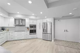 8600 S Ocean Dr, Jensen Beach, FL 34957 - Photo 8