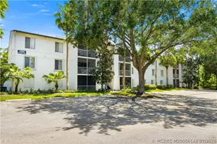 2500 SE Anchorage Cove, Port Saint Lucie, FL 34952 - Photo 4