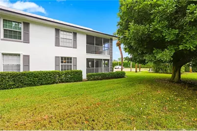 801 SE Central Parkway #801-1, Stuart, FL 34994 - Photo 4
