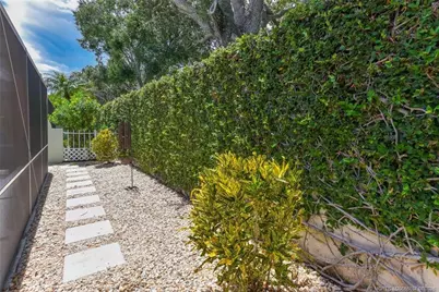 1711 SW Waterfall Boulevard SW, Palm City, FL 34990 - Photo 32