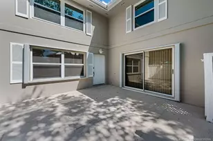 2905 SW Lakemont Pl, Palm City, FL 34990 - Photo 6