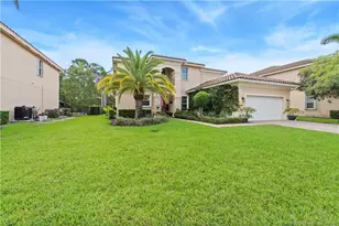 5437 SW Honeysuckle Ct, Palm City, FL 34990 - Photo 4