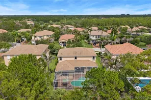 5437 SW Honeysuckle Ct, Palm City, FL 34990 - Photo 6