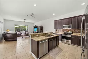 5437 SW Honeysuckle Ct, Palm City, FL 34990 - Photo 6