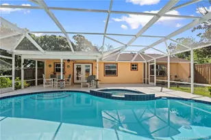 5403 Palm Dr, Fort Pierce, FL 34982 - Photo 6