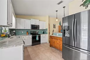 5403 Palm Dr, Fort Pierce, FL 34982 - Photo 16