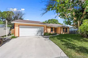 5403 Palm Dr, Fort Pierce, FL 34982 - Photo 2