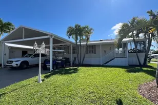 6120 Holly Ln, Lantana, FL 33462 - Photo 1