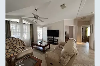 6120 Holly Lane, Lantana, FL 33462 - Photo 4