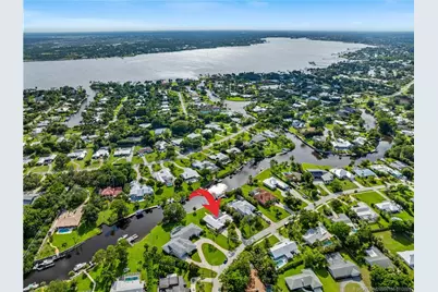 1310 NW Lakeside Trail, Stuart, FL 34994 - Photo 16