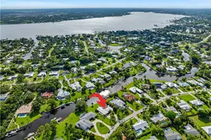 1310 NW Lakeside Trail, Stuart, FL 34994 - Photo 16
