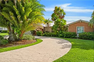 1310 NW Lakeside Trail, Stuart, FL 34994 - Photo 12