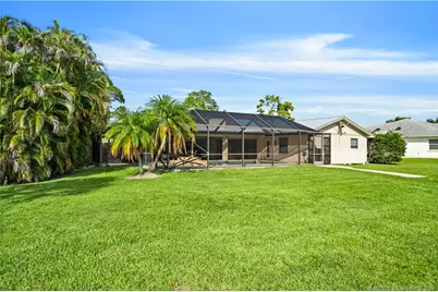 1310 NW Lakeside Trail, Stuart, FL 34994 - Photo 76