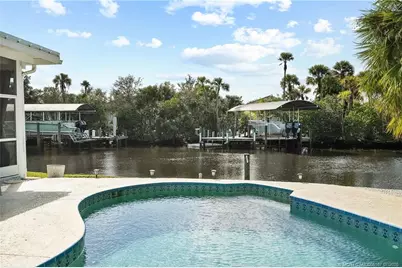 220 SW Willow Lake Trail, Stuart, FL 34997 - Photo 10