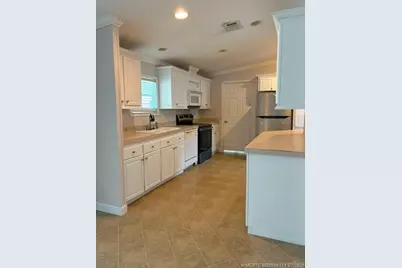 1455 90th Avenue, Vero Beach, FL 32966 - Photo 2
