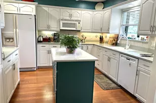 2390 Bobalink Ct SW, Palm City, FL 34990 - Photo 8