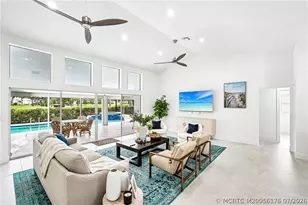 4618 Ashton Ct, Naples, FL 34112 - Photo 8