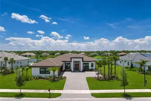 2044 SW English Garden Dr, Palm City, FL 34990 - Photo 2