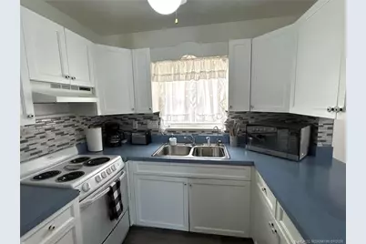 1154 Nettles Boulevard, Jensen Beach, FL 34957 - Photo 6