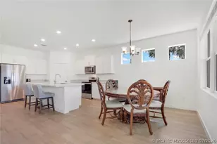 1630 NE Skyhigh Ter, Jensen Beach, FL 34957 - Photo 10