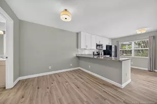 2848 SW Lakemont Pl, Palm City, FL 34990 - Photo 12