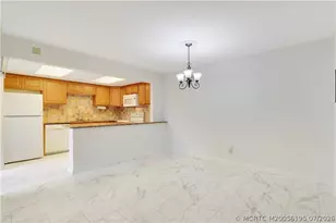 3836 SE Jefferson St, Stuart, FL 34997 - Photo 6