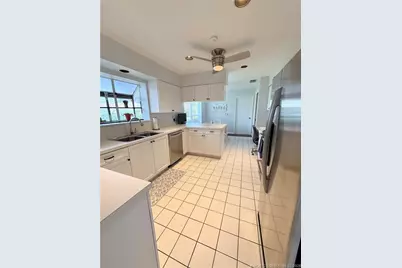 2527 SW Brookwood Lane, Palm City, FL 34990 - Photo 6