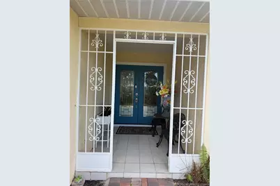 2880 SE Fairway W #1, Stuart, FL 34997 - Photo 2