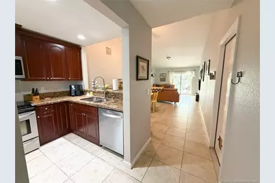5508 SE Pine Avenue, Stuart, FL 34997 - Photo 6