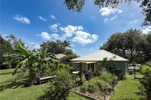 5508 SE Pine Ave, Stuart, FL 34997 - Photo 2