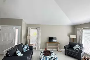 5639 SE Foxcross Pl, Stuart, FL 34997 - Photo 6