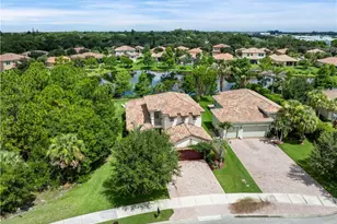 1063 SW Triste Way, Stuart, FL 34997 - Photo 2
