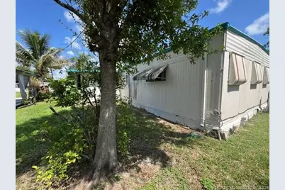 6322 Cypress Lane, Lantana, FL 33462 - Photo 24