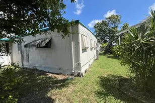 6322 Cypress Ln, Lantana, FL 33462 - Photo 32