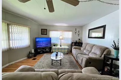 6322 Cypress Lane, Lantana, FL 33462 - Photo 2
