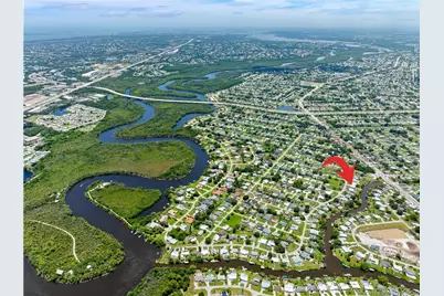 864 SE Degan Drive, Port Saint Lucie, FL 34983 - Photo 44
