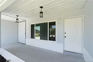 864 SE Degan Dr, Port Saint Lucie, FL 34983 - Photo 10