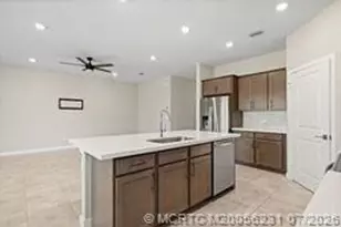4474 NW King Ct, Jensen Beach, FL 34957 - Photo 10