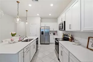 1871 SE Tarni Way, Stuart, FL 34996 - Photo 8