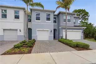 1871 SE Tarni Way, Stuart, FL 34996 - Photo 2